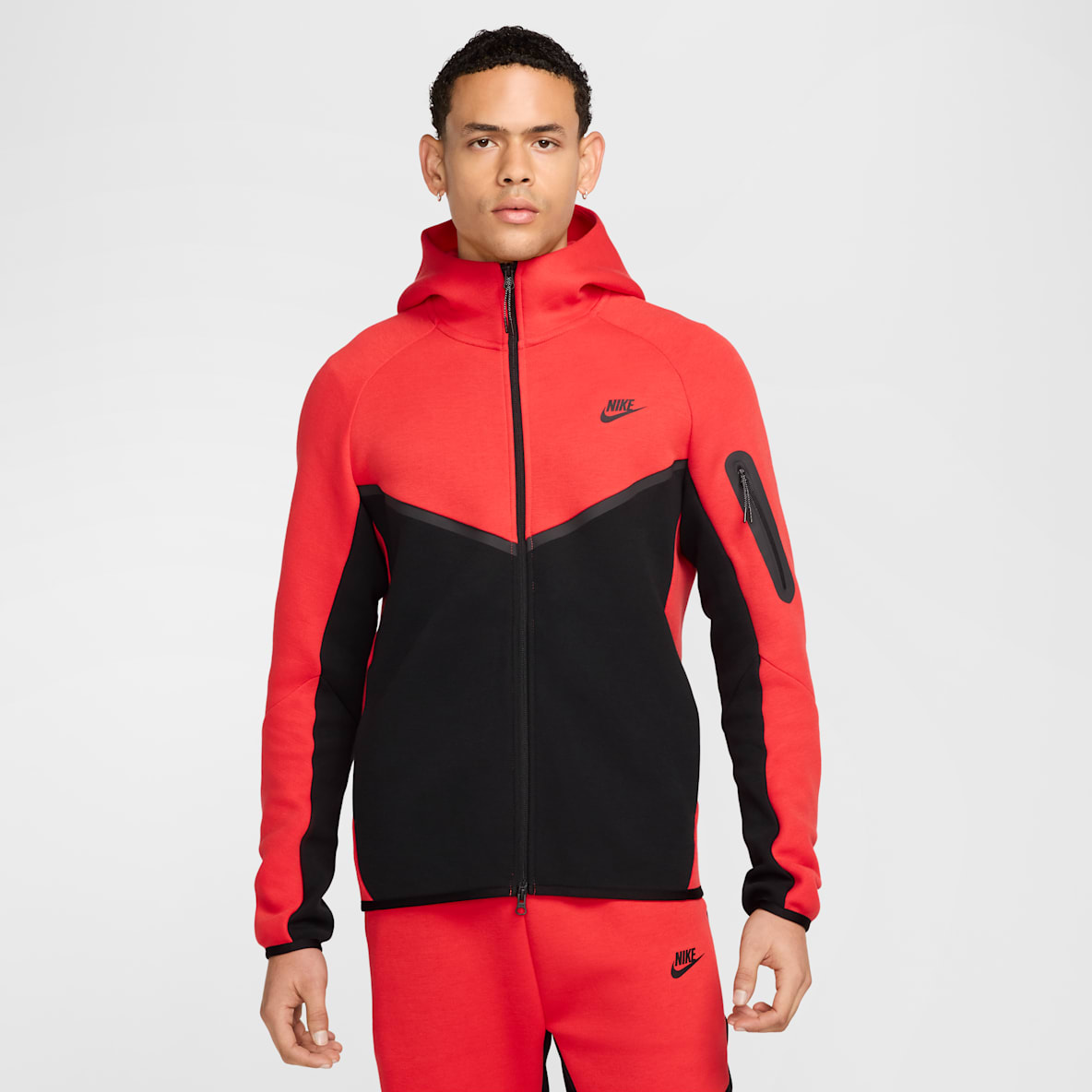 Red Tech Fleece Clothing. Nike.com